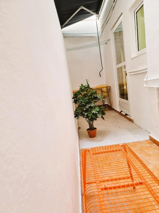 Claudia Tourist Apartment Αλικάντε Εξωτερικό φωτογραφία