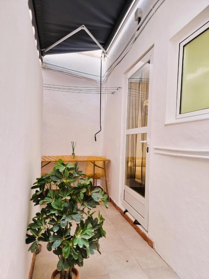 Claudia Tourist Apartment Αλικάντε Εξωτερικό φωτογραφία